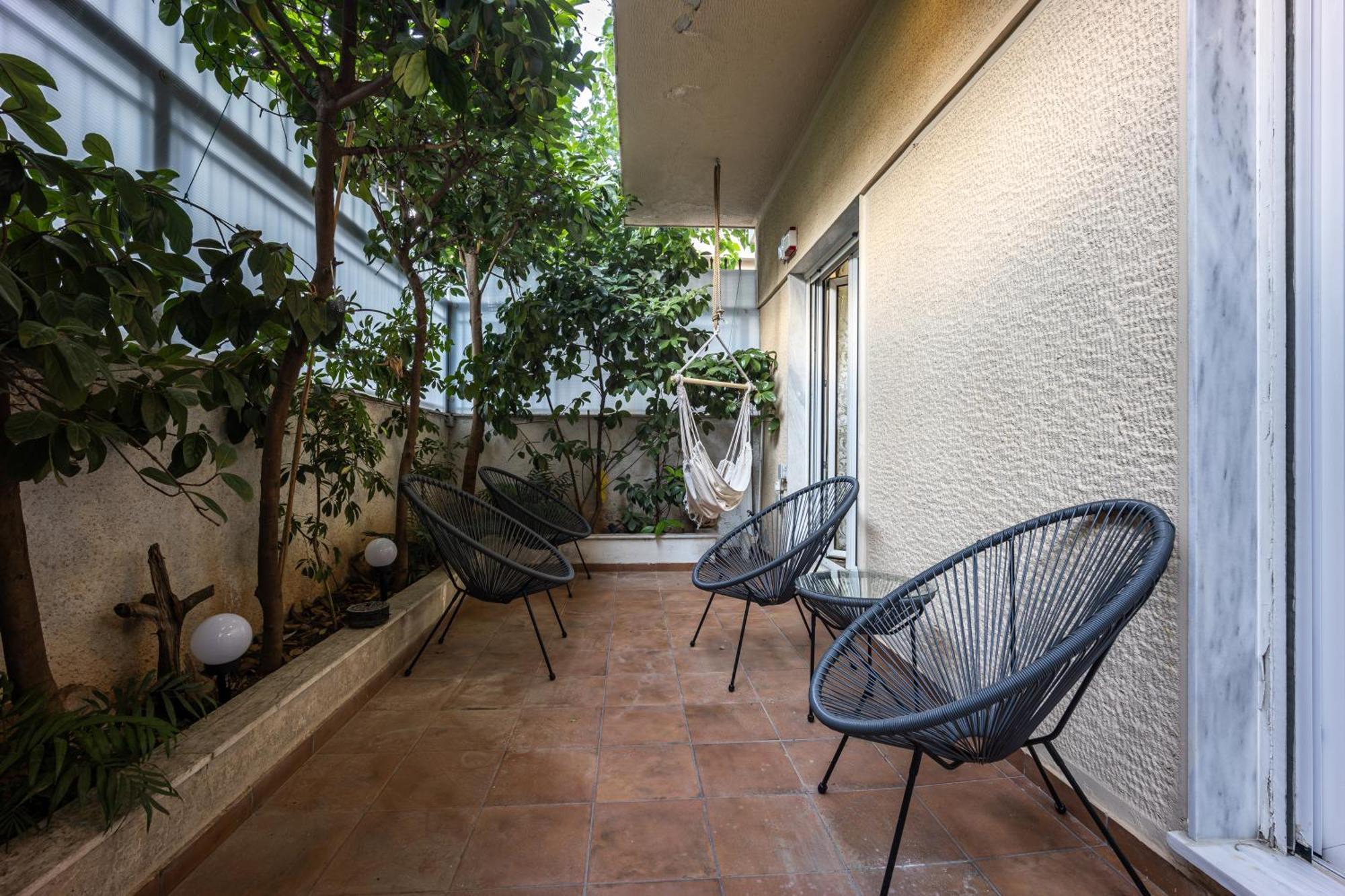 Spacious Garden Athen
